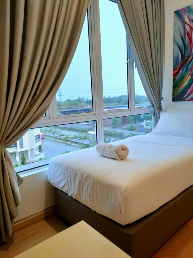Husfa Modern Oasis Mahkota Valley *